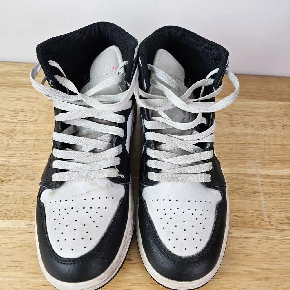 Nike Air Jordan 1 Mid Green Glow White Black DQ8426-103 Men's Size 8 Sneakers‎